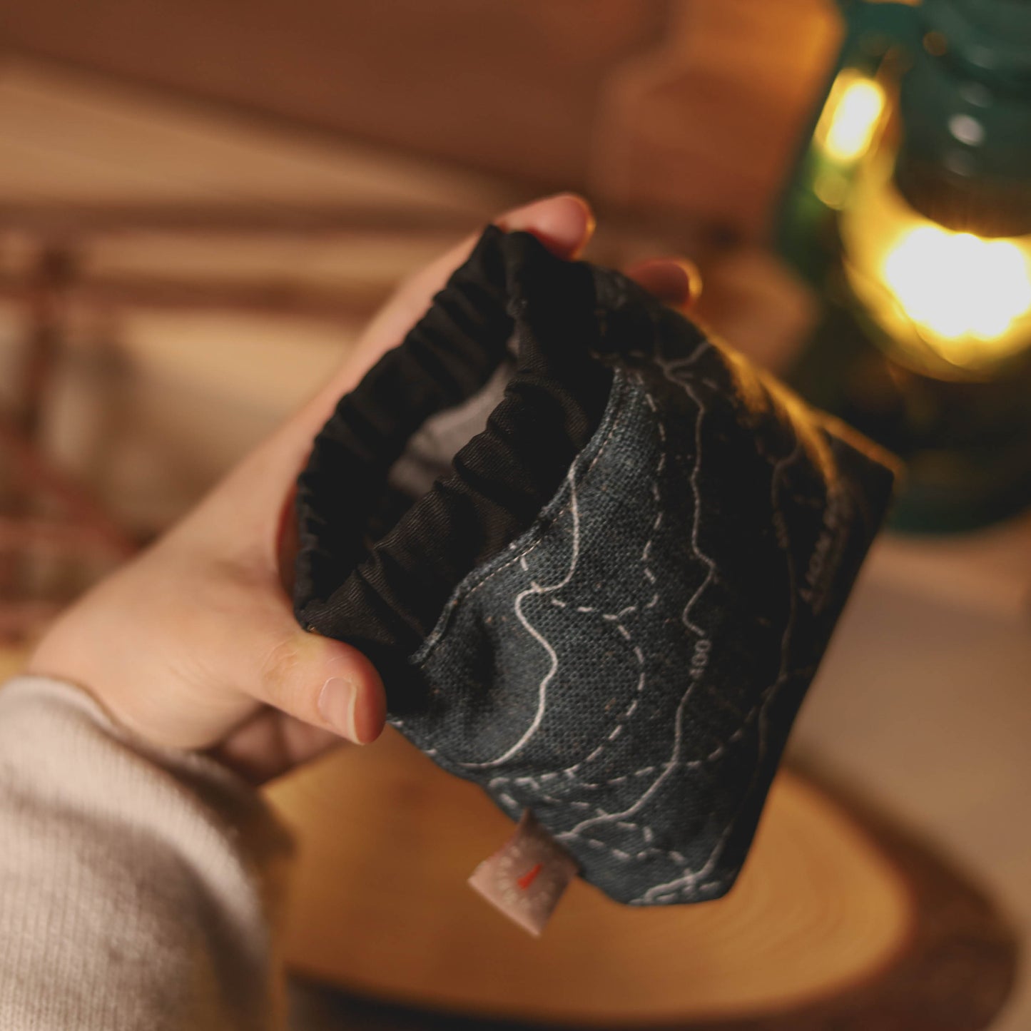 【口金包】獅子山|ASH 🌋|the CONTOUR