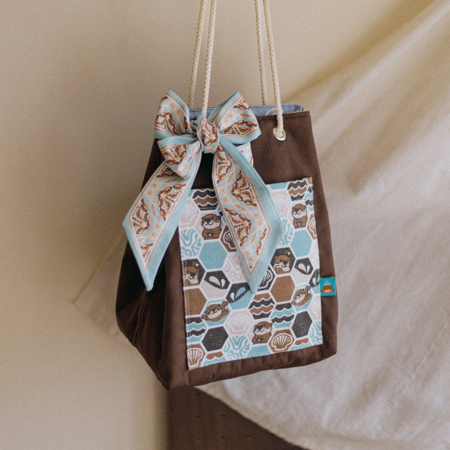 【漁夫袋】水獺 🦦|六角磁磚系列 ϟ 深啡