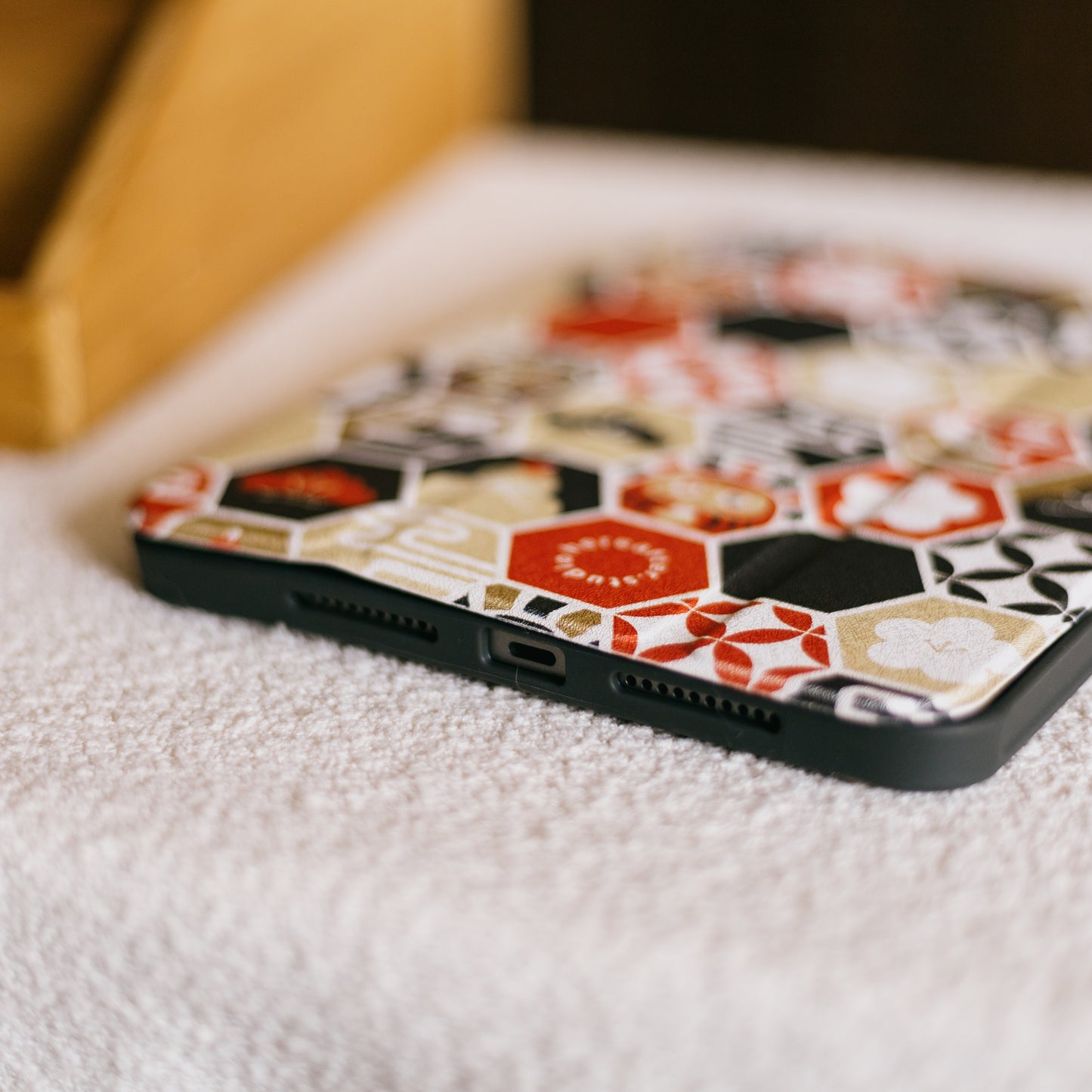 【 iPad Case 】達摩|🏮 黑紅|六角磁磚系列