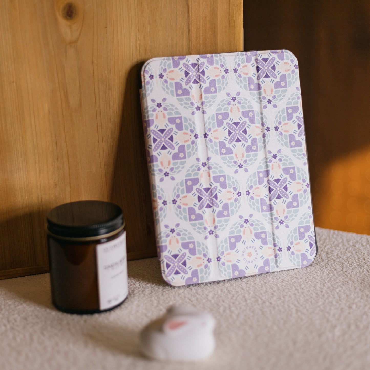 【 iPad Case 】the Moonlight Rabbit 🐇 小月兔|紫色|磁磚系列