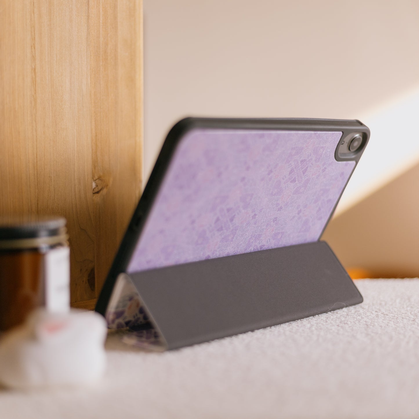 【 iPad Case 】the Moonlight Rabbit 🐇 小月兔|紫色|磁磚系列