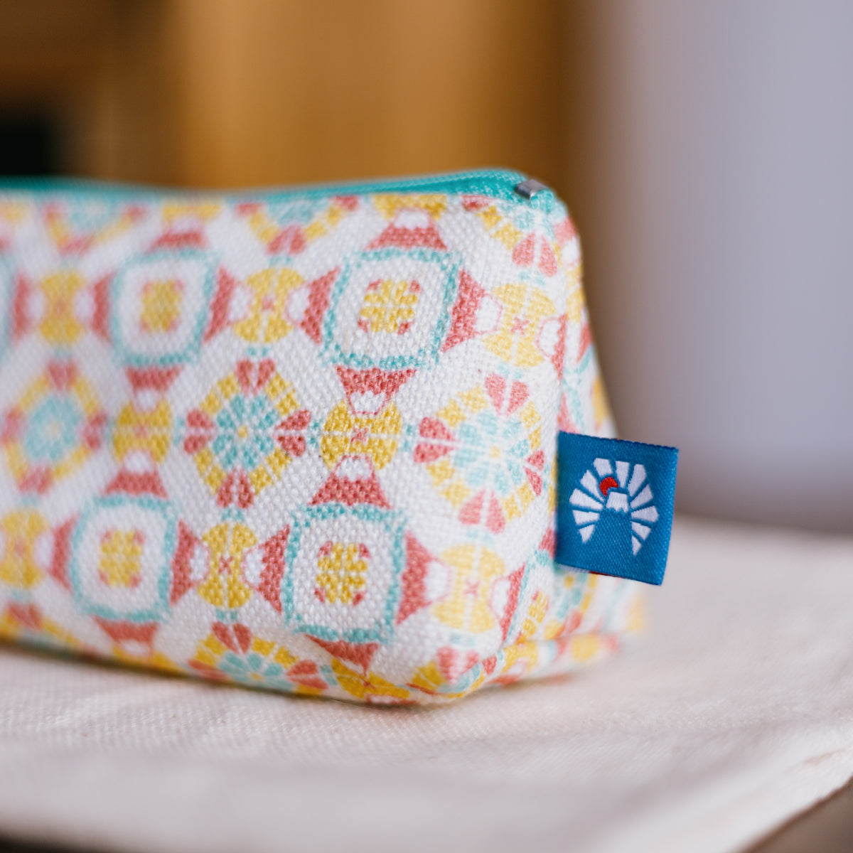 【三角拉鍊包】富士山 🗻|湖水綠粉紅|磁磚系列