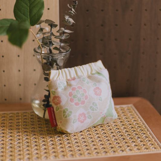 【口金包】桜花滿開 𝐒𝐚𝐤𝐮𝐫𝐚 🌱 花見 𝑩𝑳𝑶𝑺𝑺𝑶𝑴｜SPROUT