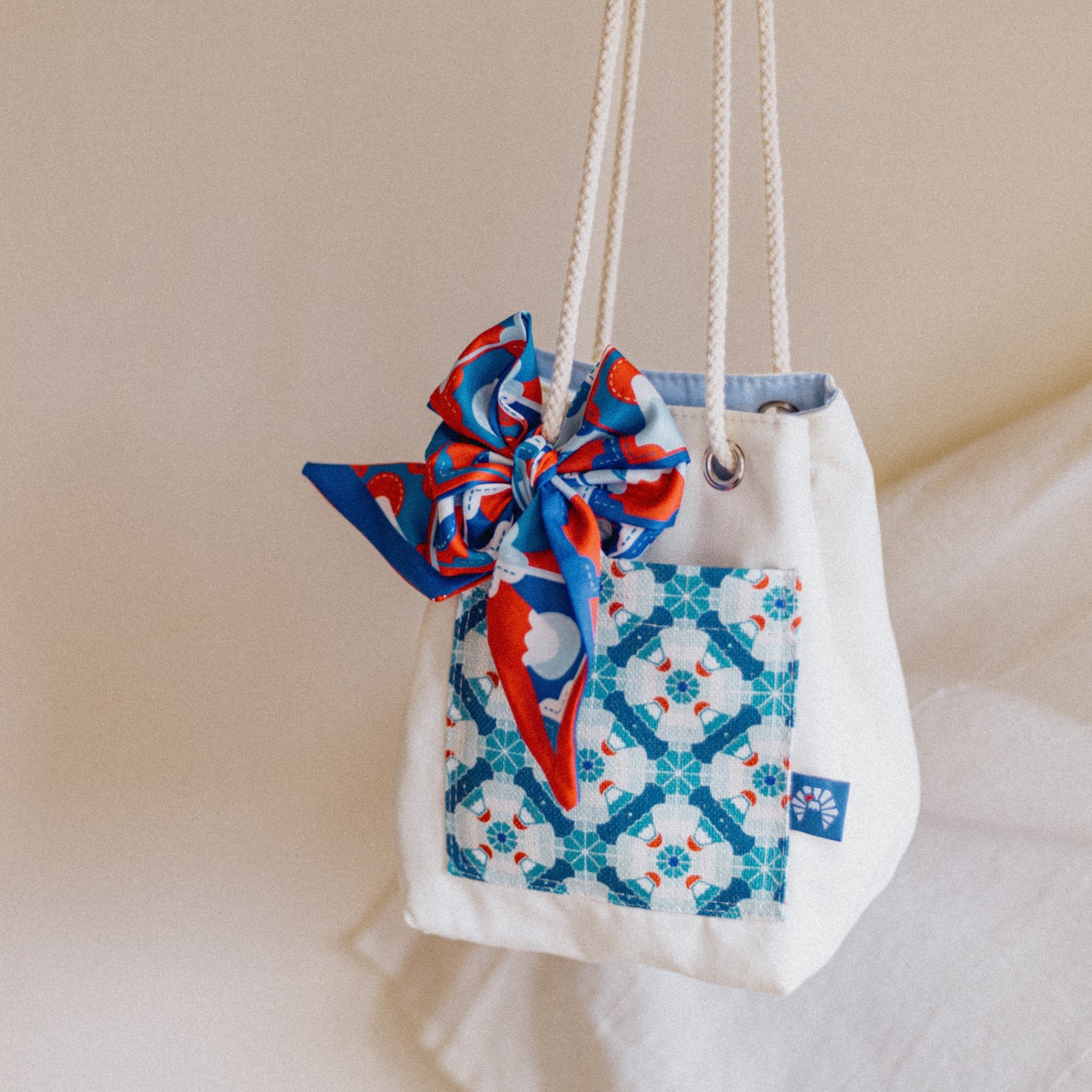 【漁夫袋】富士山 🗻｜深藍｜磁磚系列 ϟ 米白色