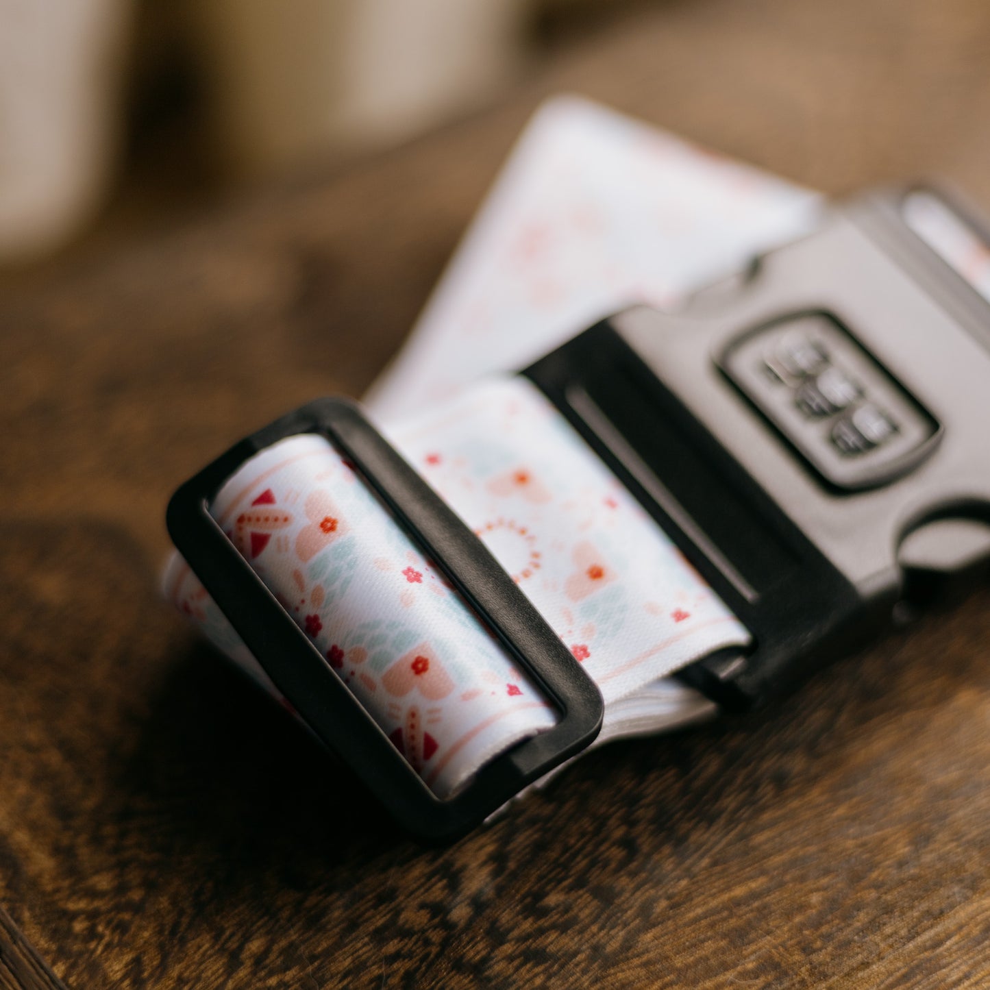 【行李帶】the Jade Rabbit 🐇 小玉兔｜粉｜磁磚系列