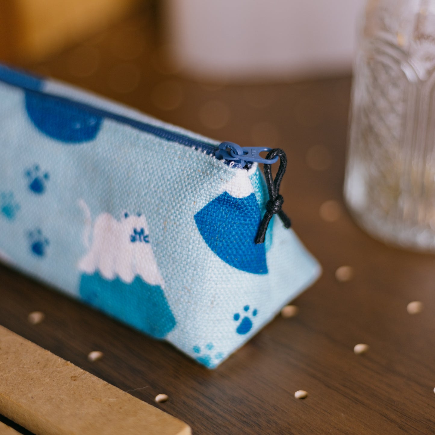 【三角拉鍊包】^•ᴥ•^ Meow in the Sheet | Fuji 🗻